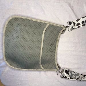 Ahdorned crossbody - Grey neoprene fabric